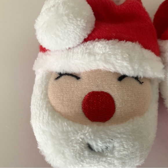 Santa Booties Baby 6-12 Months Soft Gentle on Baby's Feet - Picture 4 of 5